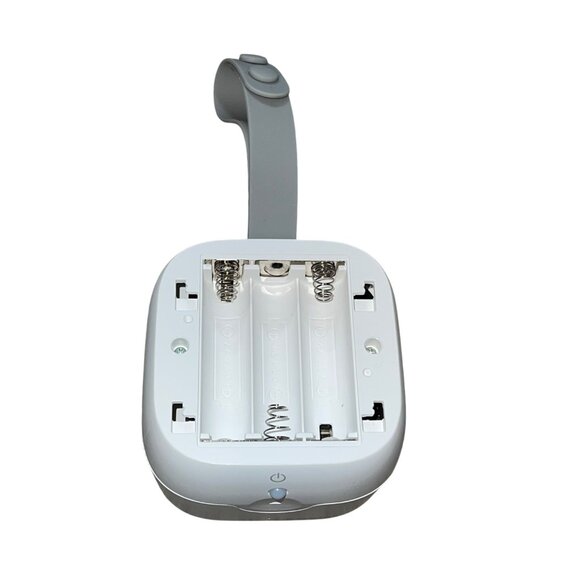 Munchkin 59S Mini Portable UV-C Sterilizer For Travel - Picture 3 of 4